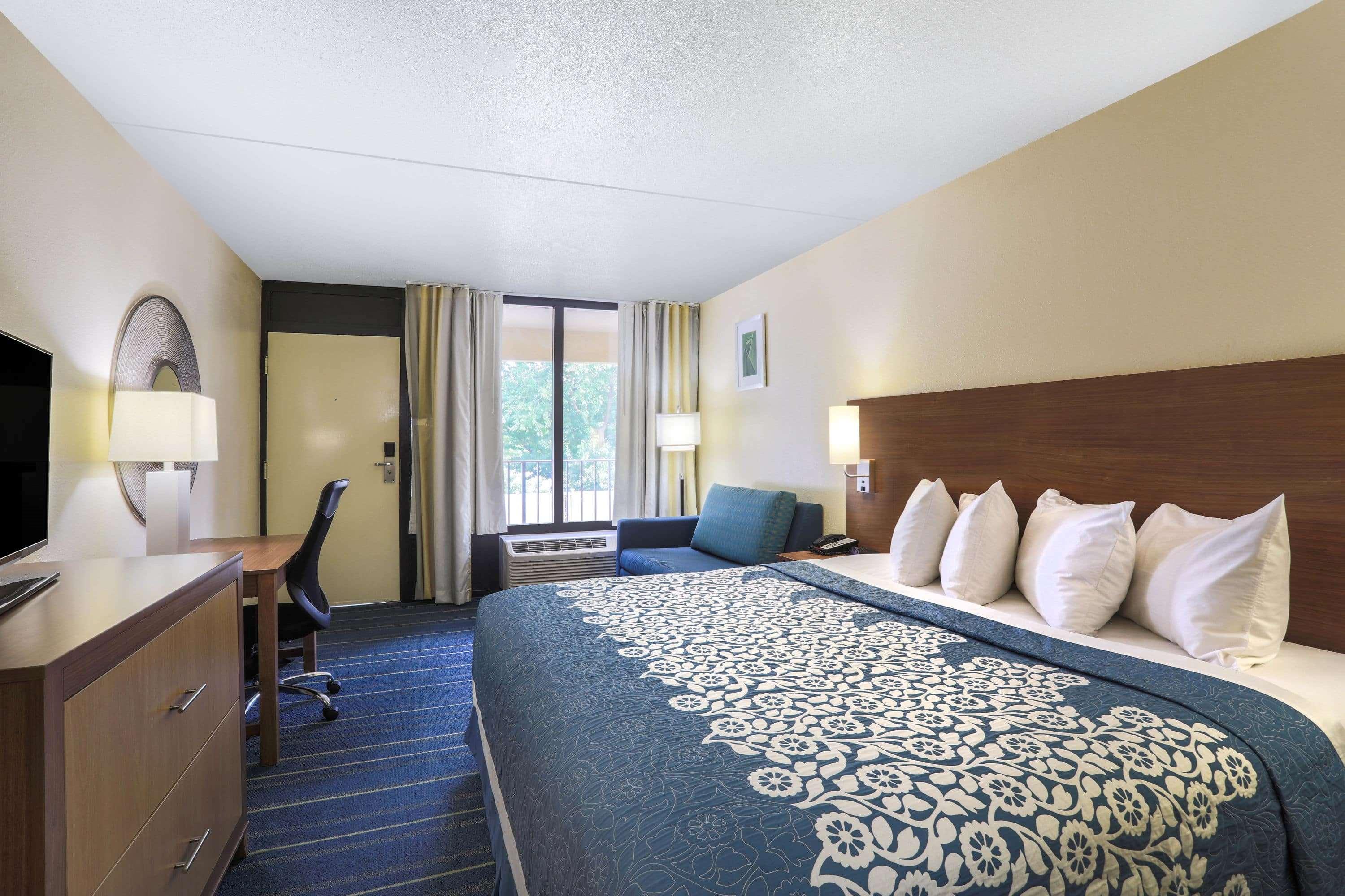 Days Inn By Wyndham Newark Wilmington Eksteriør bilde