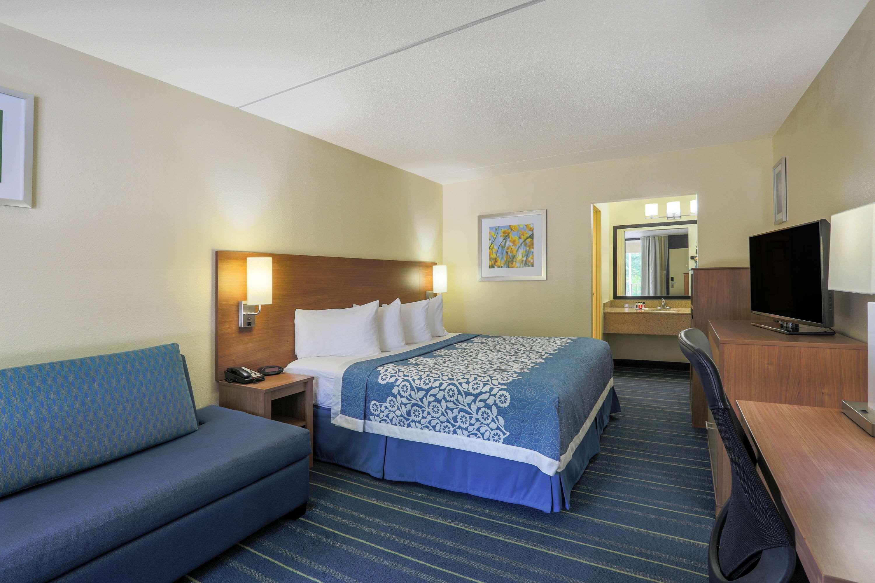 Days Inn By Wyndham Newark Wilmington Eksteriør bilde