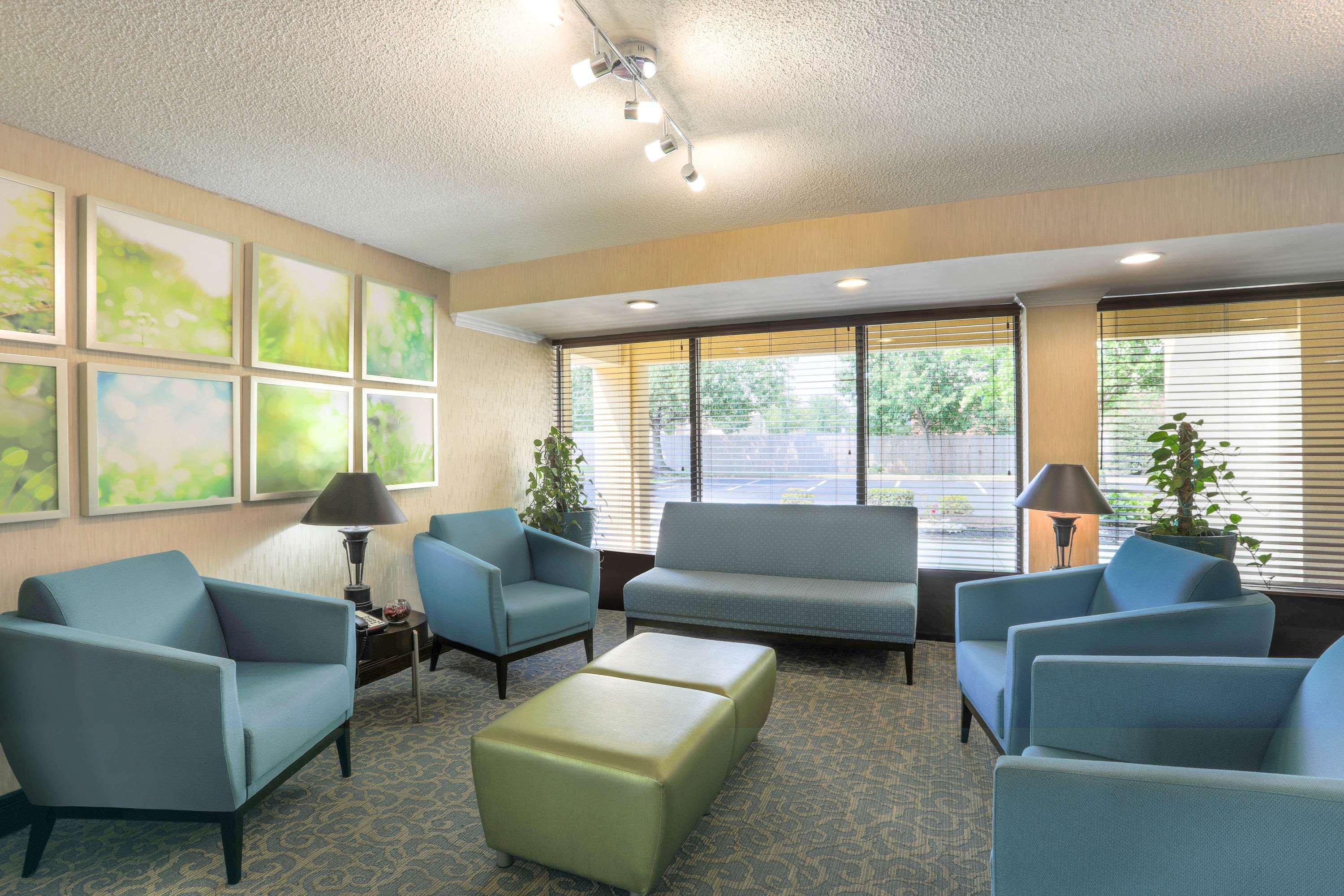 Days Inn By Wyndham Newark Wilmington Eksteriør bilde