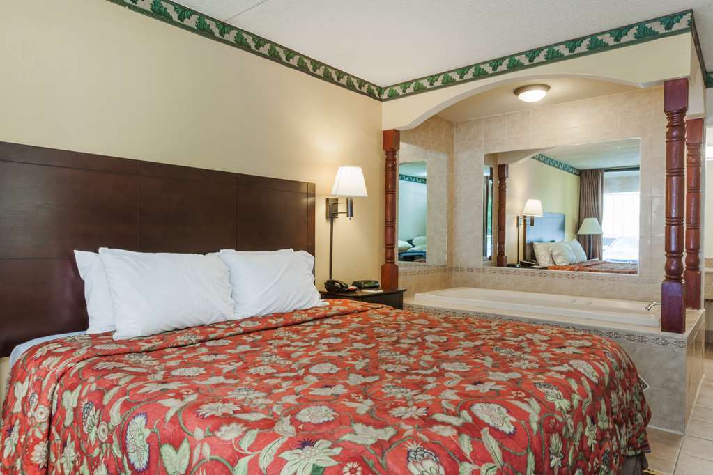 Days Inn By Wyndham Newark Wilmington Rom bilde
