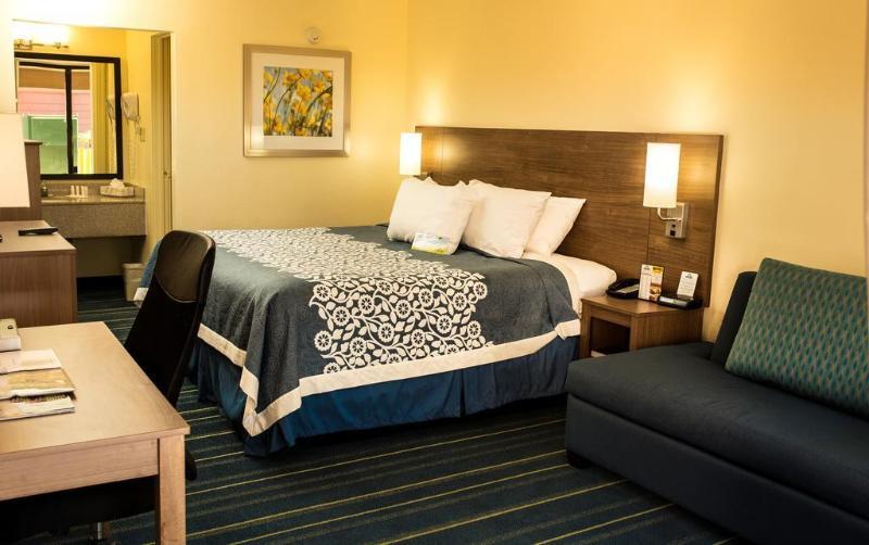 Days Inn By Wyndham Newark Wilmington Eksteriør bilde