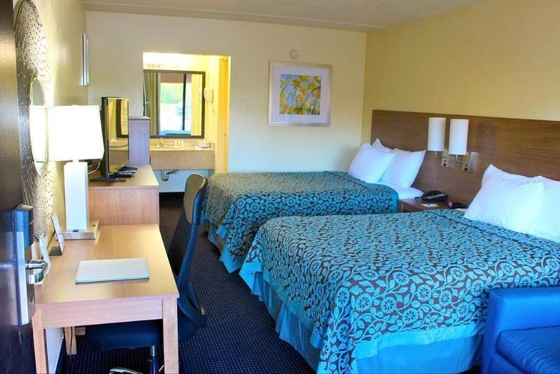 Days Inn By Wyndham Newark Wilmington Eksteriør bilde